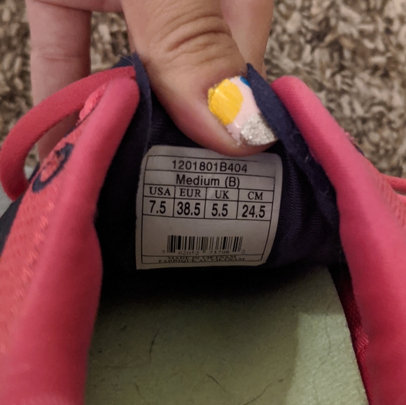 NWOT Brooks pure flow 4 - Picture 4 of 5